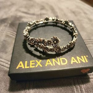 Vintage Sixty Six Alex and Ani Daisy Wrap Bracelet *with box*